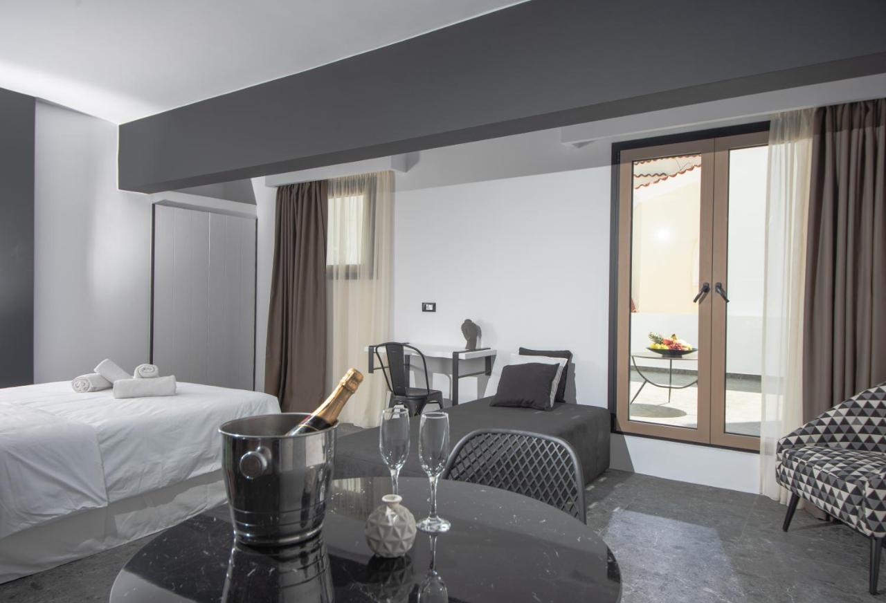 Kalypso Suites Hotel - Adults Only Елунда Екстер'єр фото