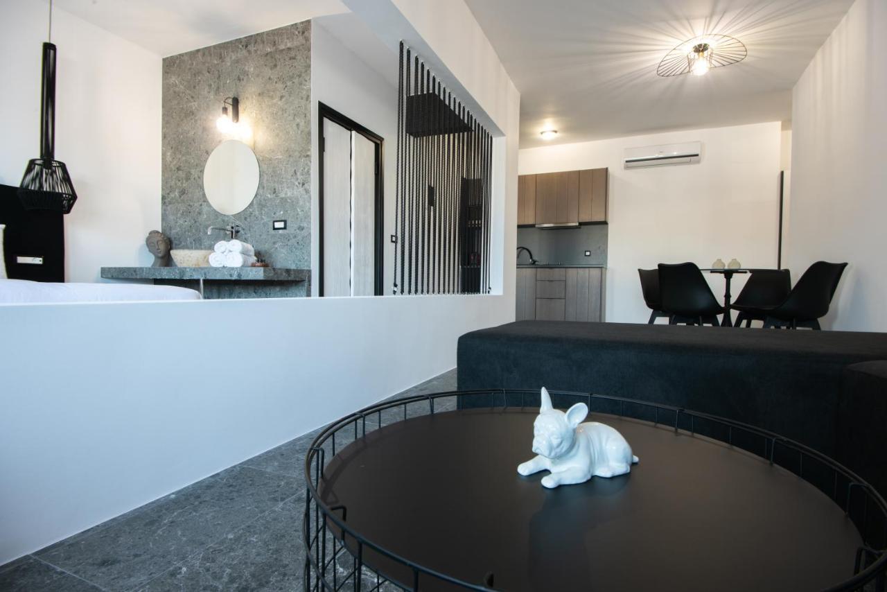 Kalypso Suites Hotel - Adults Only Елунда Екстер'єр фото
